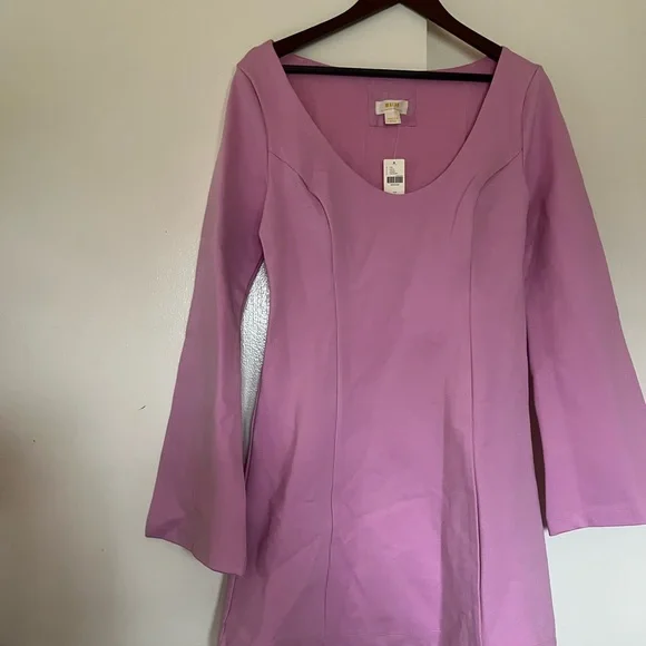 NWT Anthropologie lavender mod shape bell sleeve beauty - Picture 2 of 4